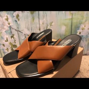 NWOT Aerosoles Leather Upper Sandal Heels